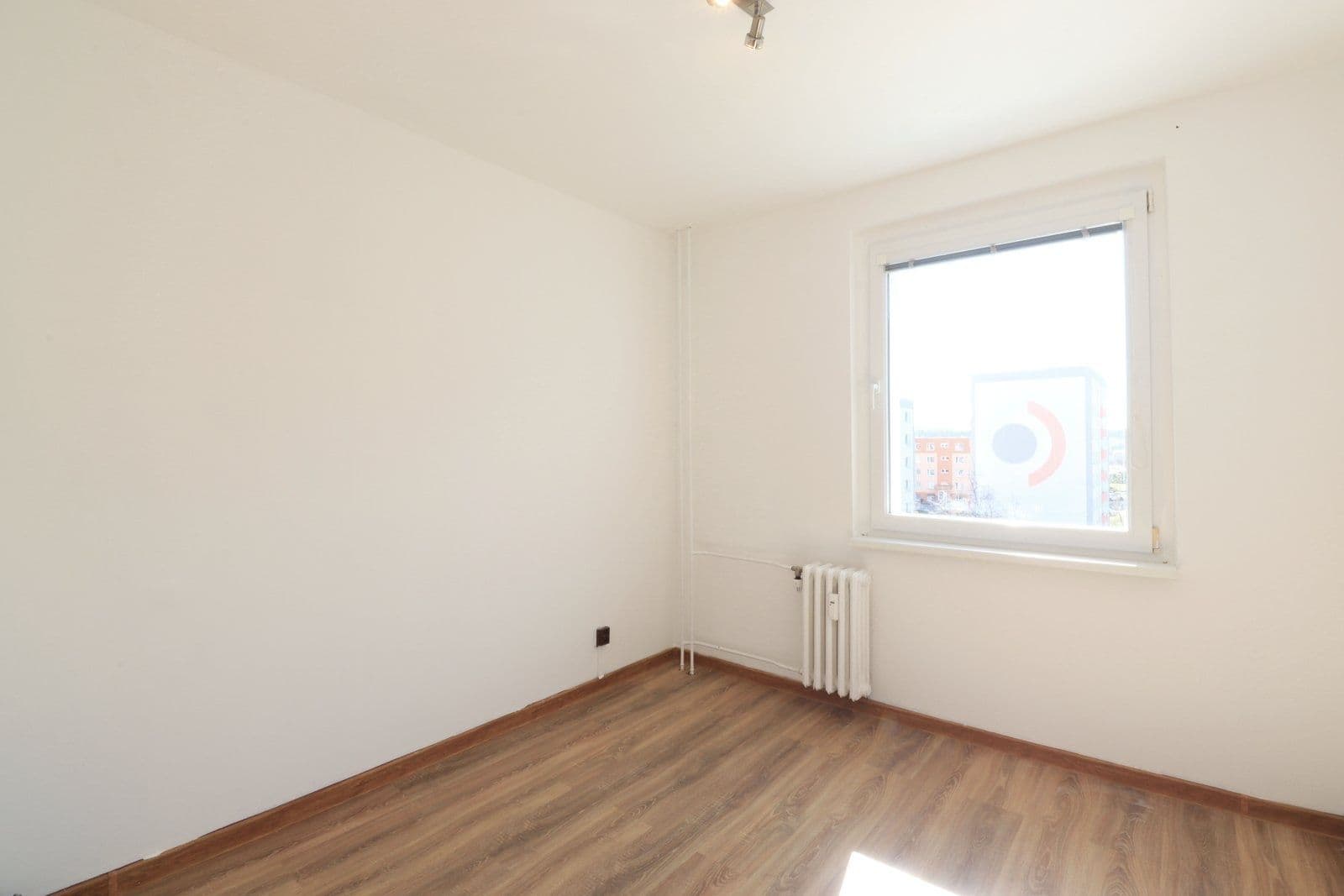 Pronájem bytu 3+1 75 m², Na Dolíkách, Slaný, Středočeský kraj Pronájem bytu 3+1 75 m², Na Dolíkách, Slaný, Středočeský kraj