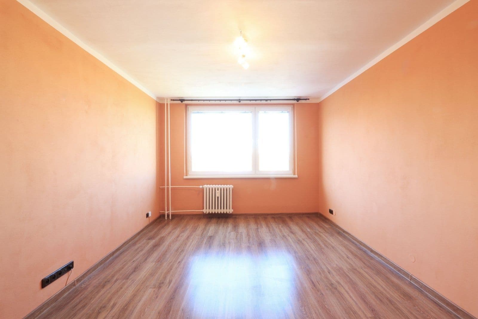 Pronájem bytu 3+1 75 m², Na Dolíkách, Slaný, Středočeský kraj Pronájem bytu 3+1 75 m², Na Dolíkách, Slaný, Středočeský kraj