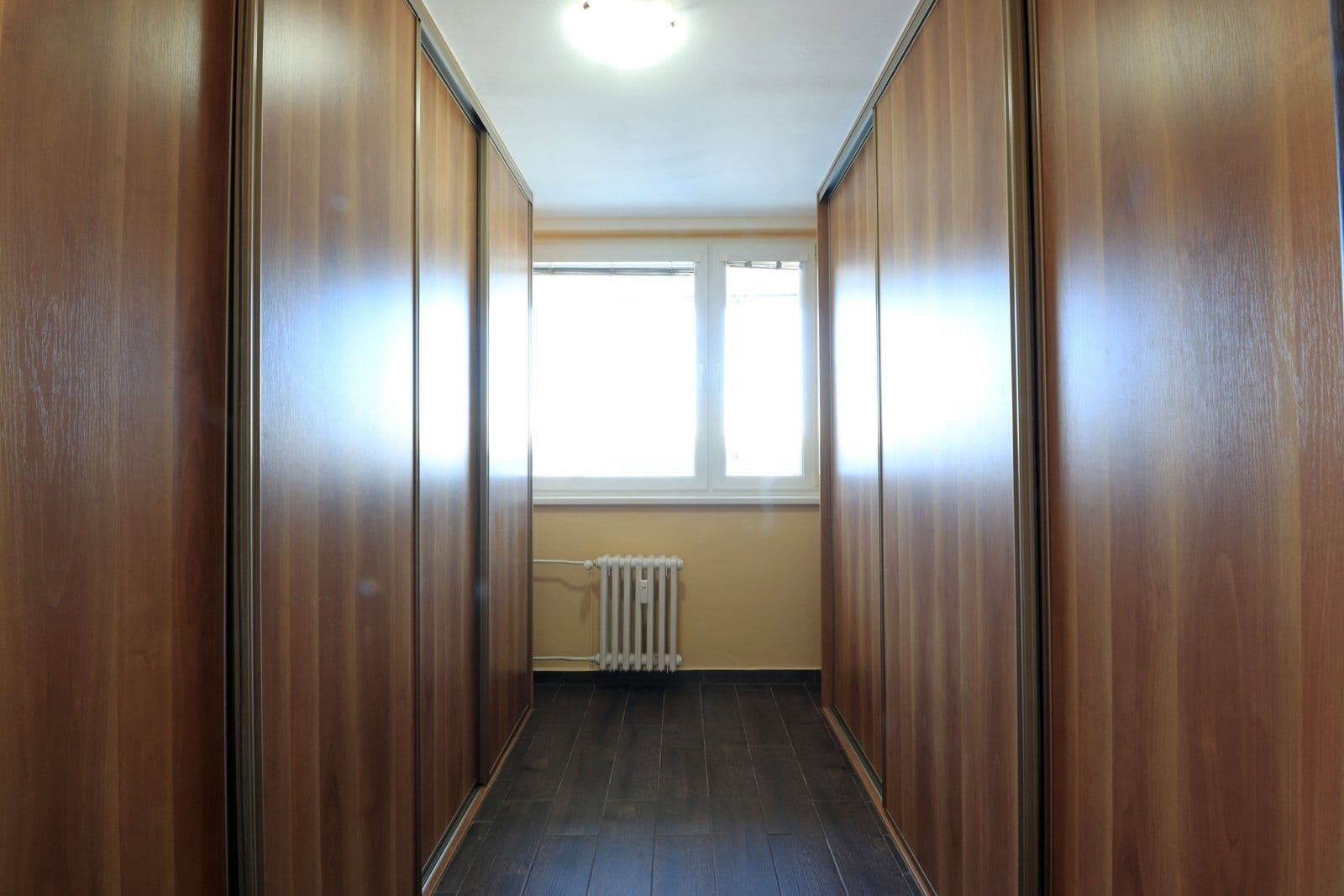 Pronájem bytu 3+1 75 m², Na Dolíkách, Slaný, Středočeský kraj Pronájem bytu 3+1 75 m², Na Dolíkách, Slaný, Středočeský kraj