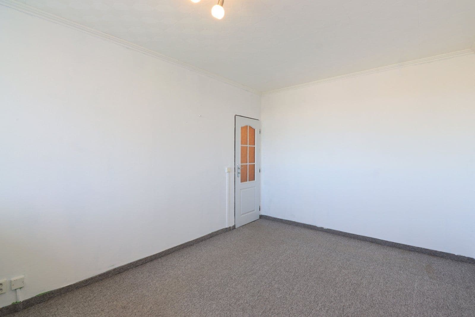 Pronájem bytu 3+1 75 m², Na Dolíkách, Slaný, Středočeský kraj Pronájem bytu 3+1 75 m², Na Dolíkách, Slaný, Středočeský kraj