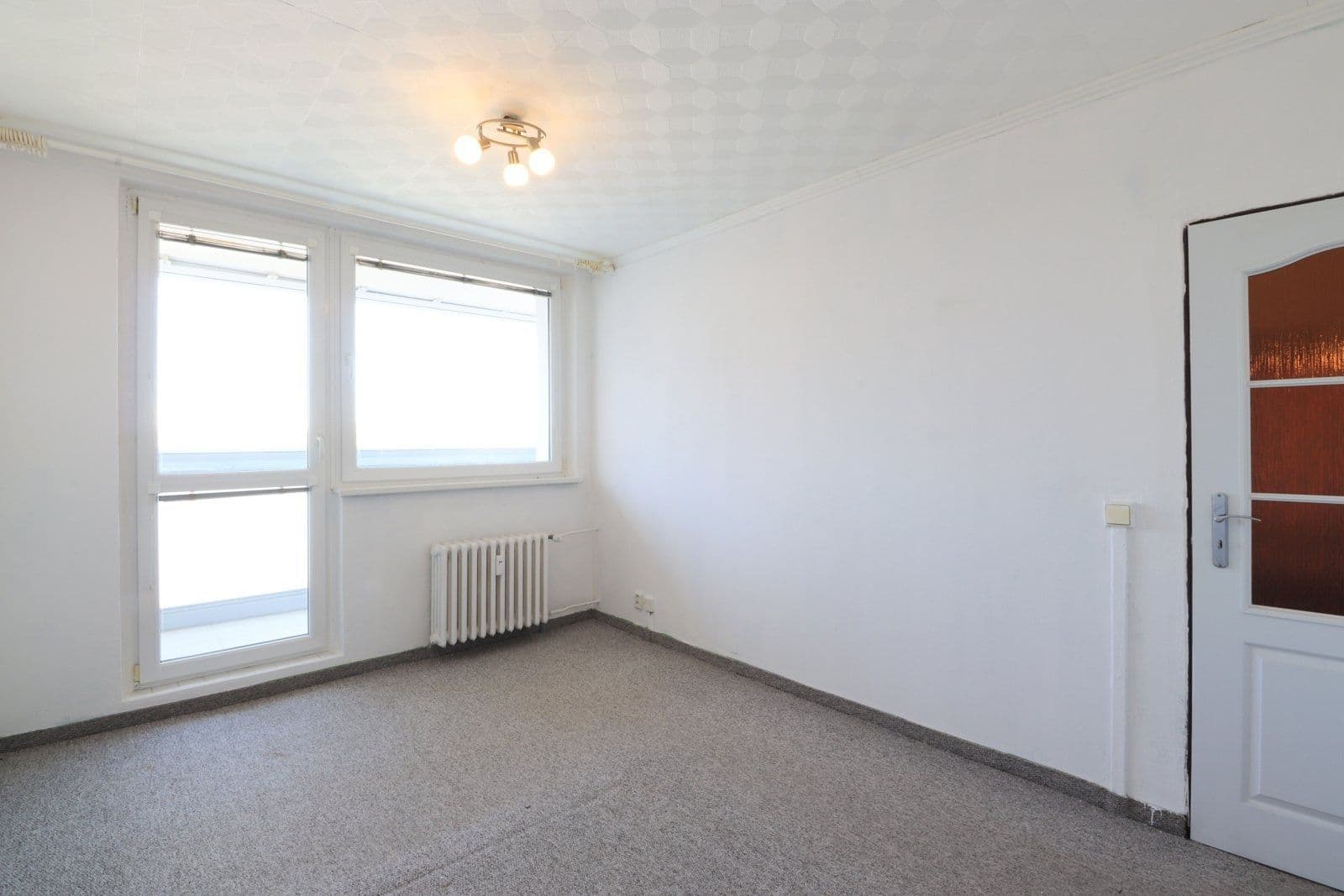 Pronájem bytu 3+1 75 m², Na Dolíkách, Slaný, Středočeský kraj Pronájem bytu 3+1 75 m², Na Dolíkách, Slaný, Středočeský kraj