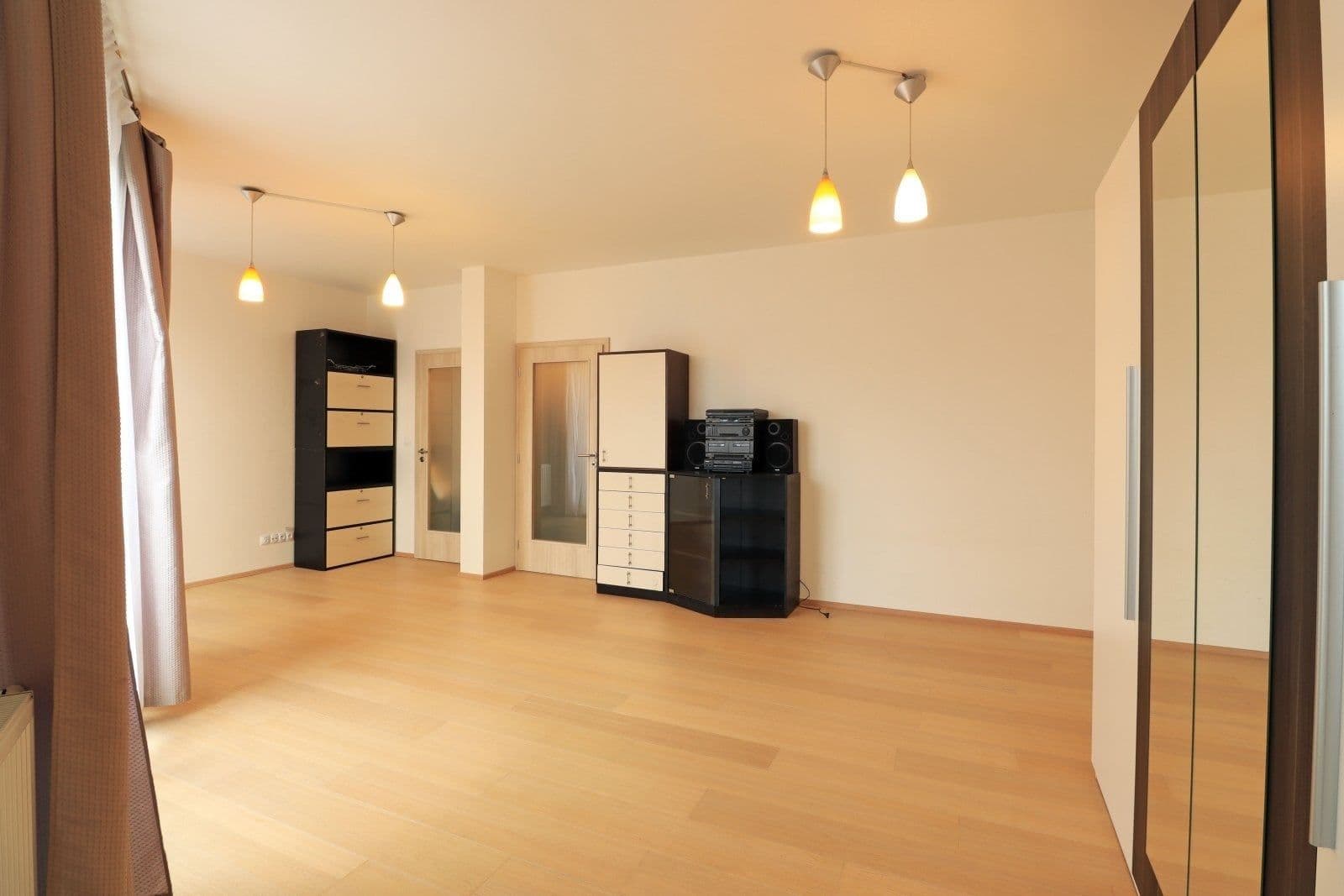 Pronájem bytu 2+kk 64 m², Devonská, Praha, Praha Pronájem bytu 2+kk 64 m², Devonská, Praha, Praha