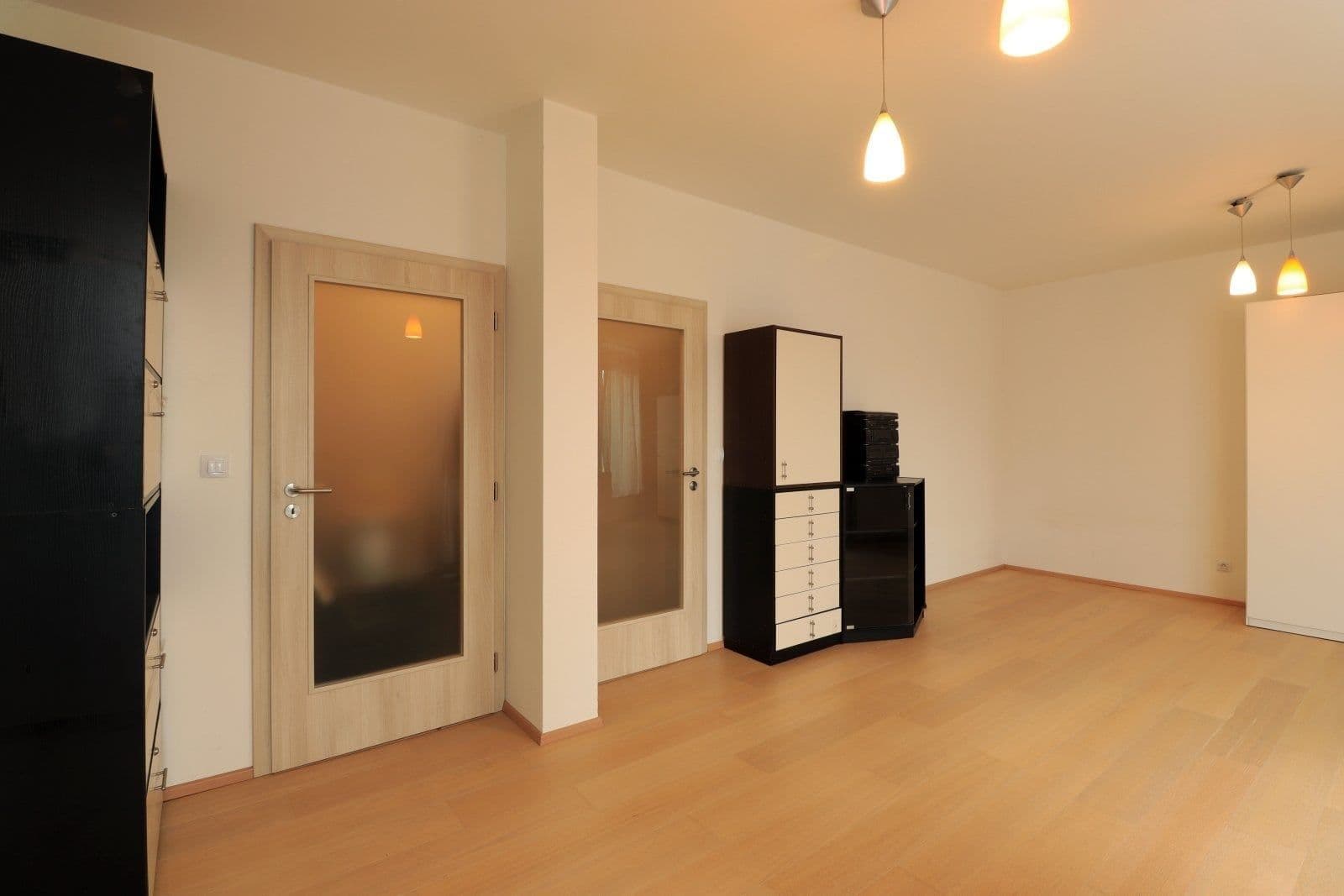 Pronájem bytu 2+kk 64 m², Devonská, Praha, Praha Pronájem bytu 2+kk 64 m², Devonská, Praha, Praha