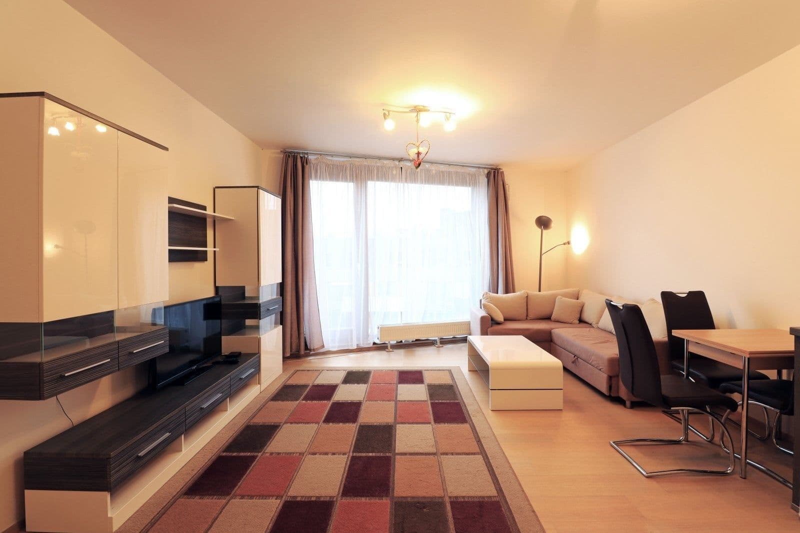 Pronájem bytu 2+kk 64 m², Devonská, Praha, Praha Pronájem bytu 2+kk 64 m², Devonská, Praha, Praha