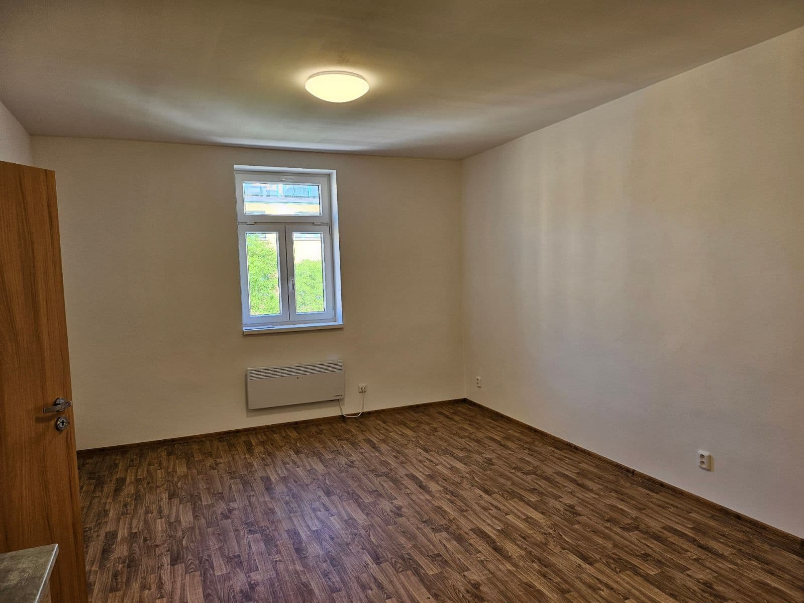 Pronájem bytu 2+kk 45 m², Veletržní, Praha, Praha Pronájem bytu 2+kk 45 m², Veletržní, Praha, Praha