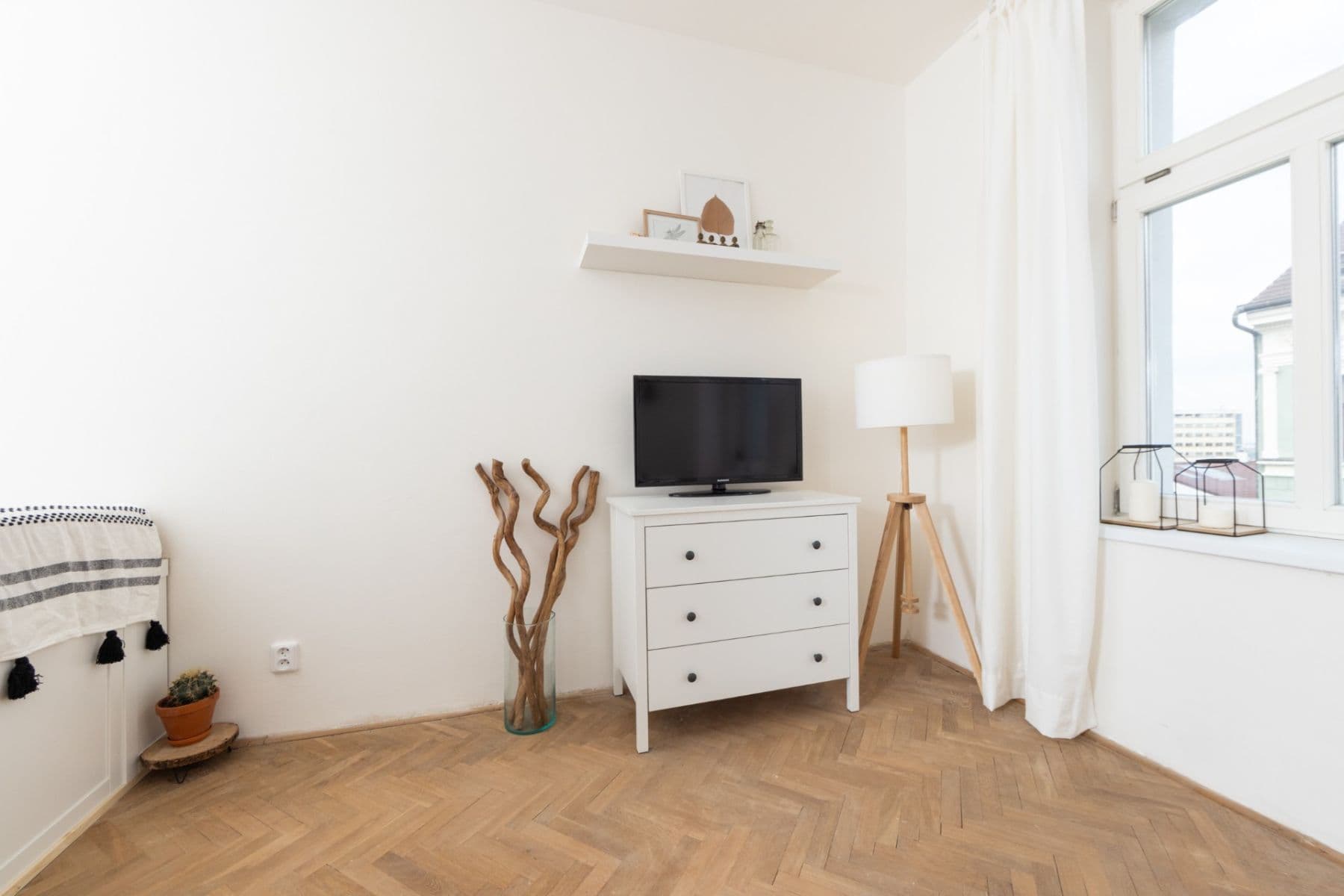 Pronájem bytu 1+1 38 m², Vlkova, Praha, Praha Pronájem bytu 1+1 38 m², Vlkova, Praha, Praha