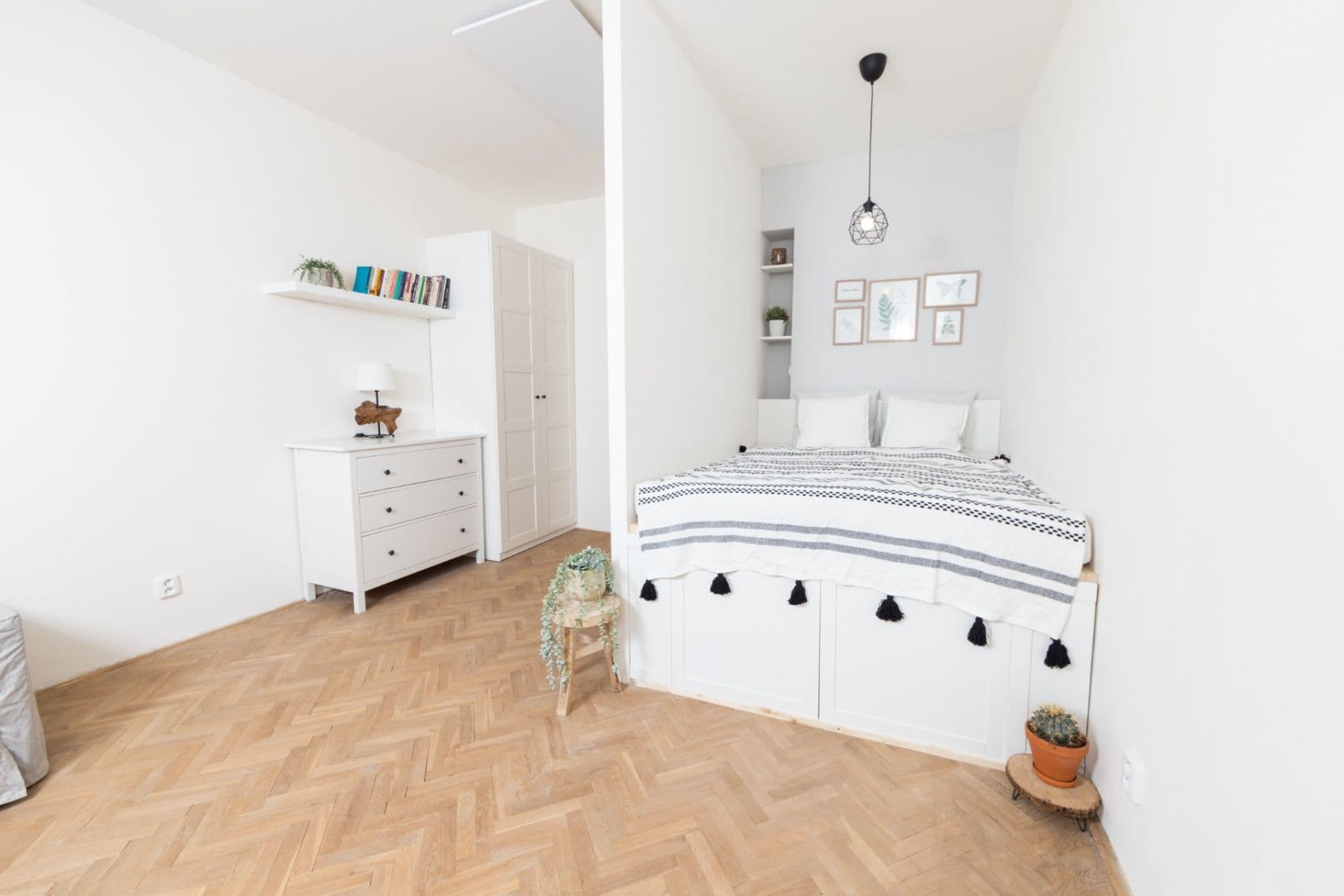 Pronájem bytu 1+1 38 m², Vlkova, Praha, Praha Pronájem bytu 1+1 38 m², Vlkova, Praha, Praha
