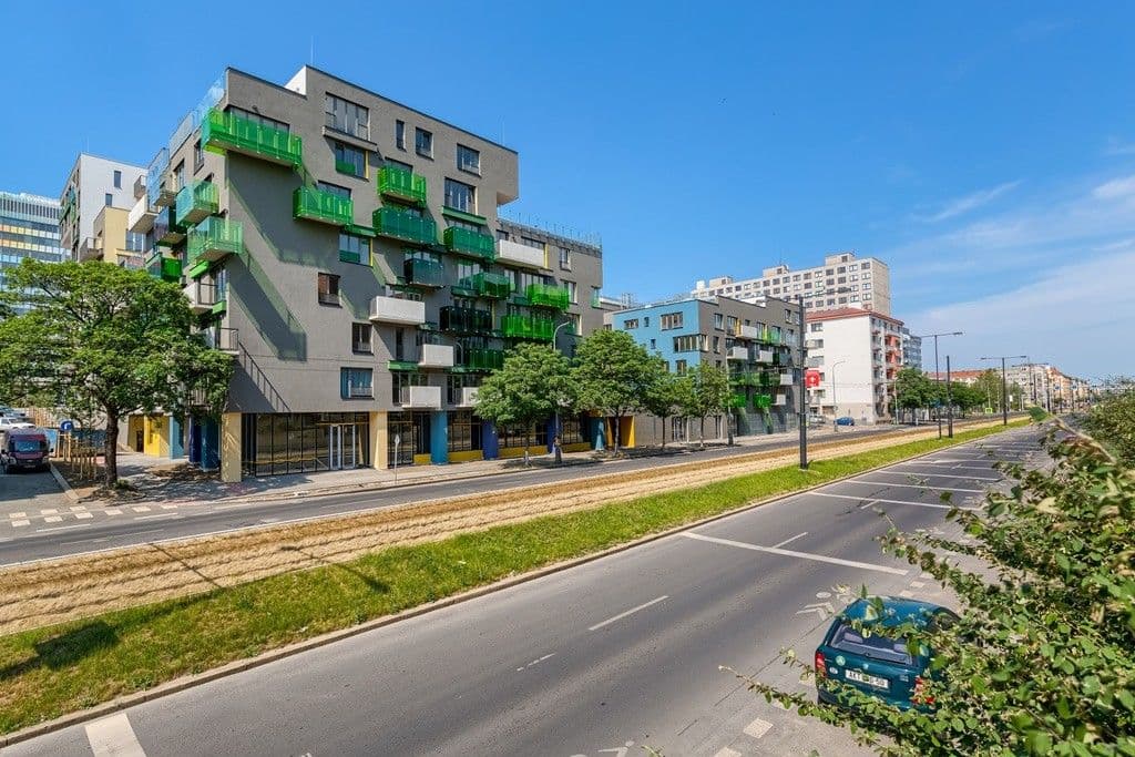 Pronájem bytu 1+kk 40 m², Archangelská, Praha, Praha Pronájem bytu 1+kk 40 m², Archangelská, Praha, Praha