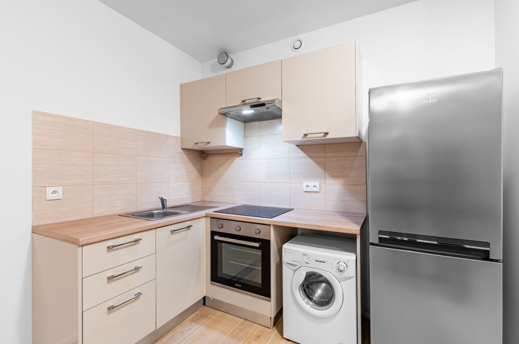 Pronájem bytu 1+kk 40 m², Archangelská, Praha, Praha Pronájem bytu 1+kk 40 m², Archangelská, Praha, Praha