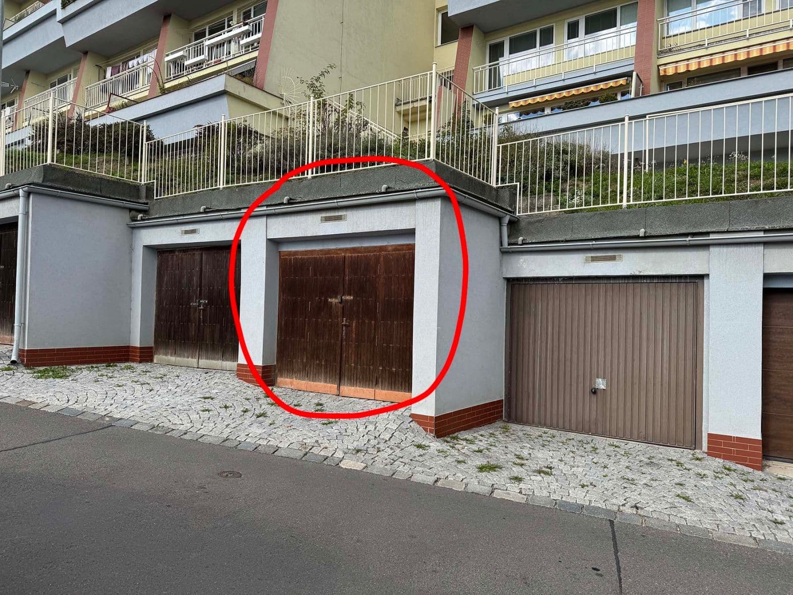 Pronájem garáže 16 m², Na Pláni, Praha, Praha Pronájem garáže 16 m², Na Pláni, Praha, Praha