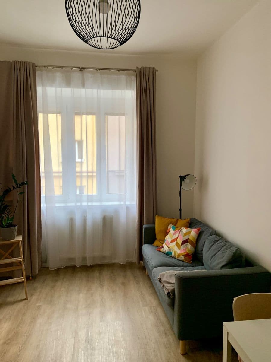 Pronájem bytu 2+kk 39 m², Za Poštou, Praha, Praha Pronájem bytu 2+kk 39 m², Za Poštou, Praha, Praha