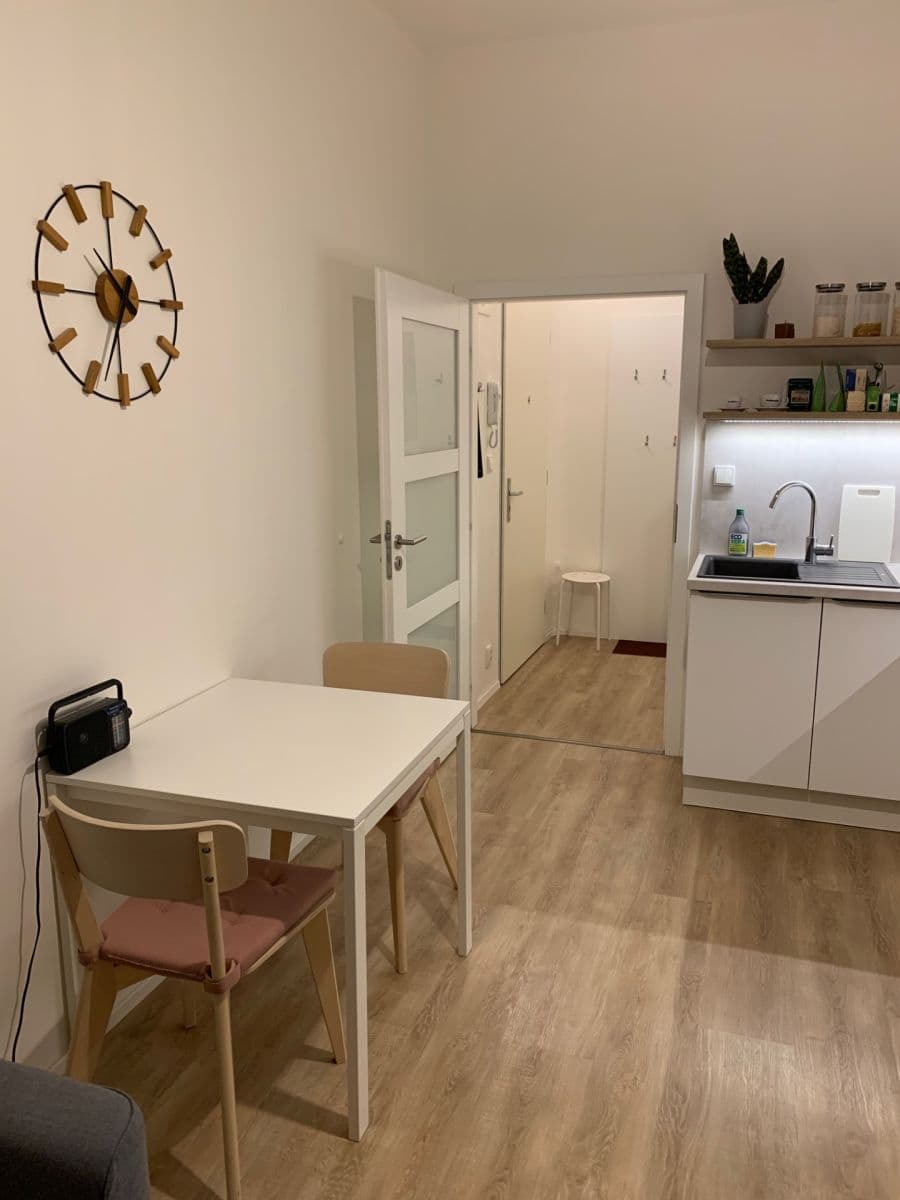 Pronájem bytu 2+kk 39 m², Za Poštou, Praha, Praha Pronájem bytu 2+kk 39 m², Za Poštou, Praha, Praha