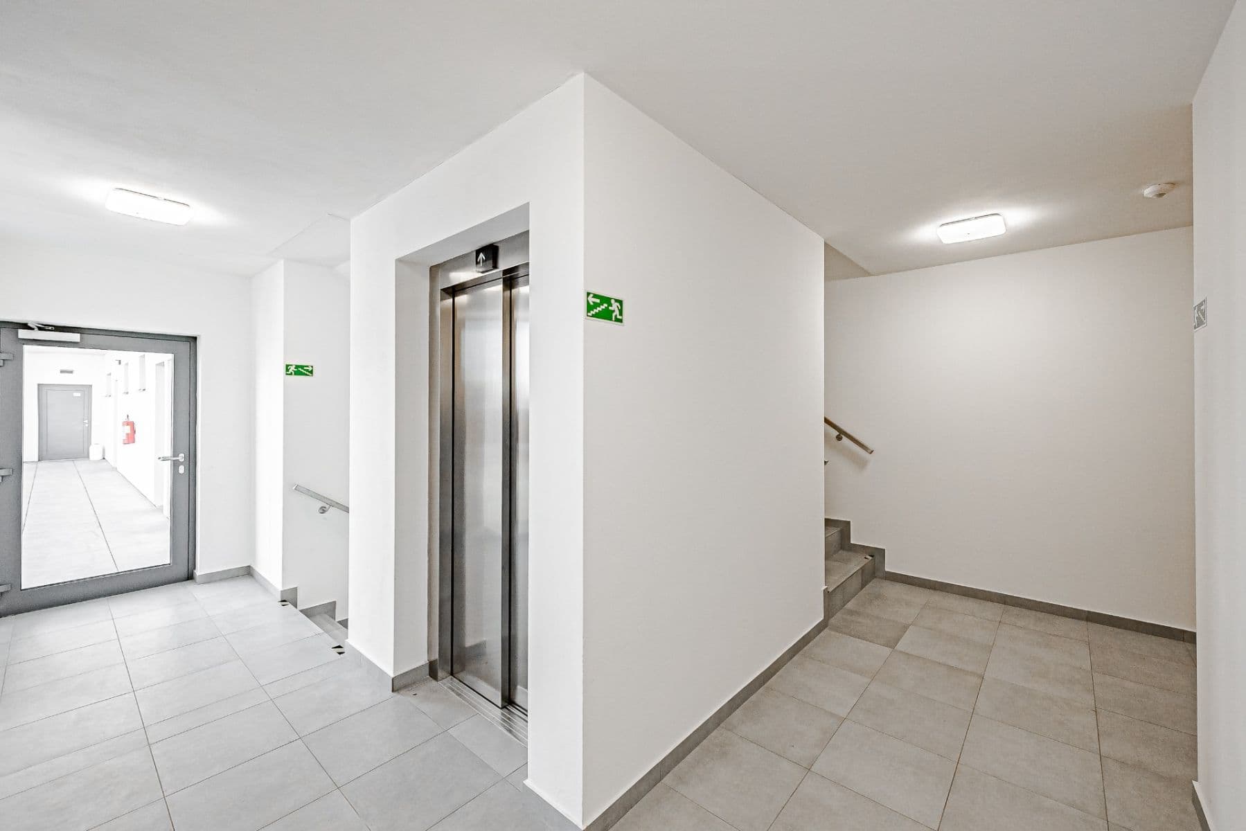 Pronájem bytu 2+kk 45 m², Fügnerova, Poděbrady, Středočeský kraj Pronájem bytu 2+kk 45 m², Fügnerova, Poděbrady, Středočeský kraj