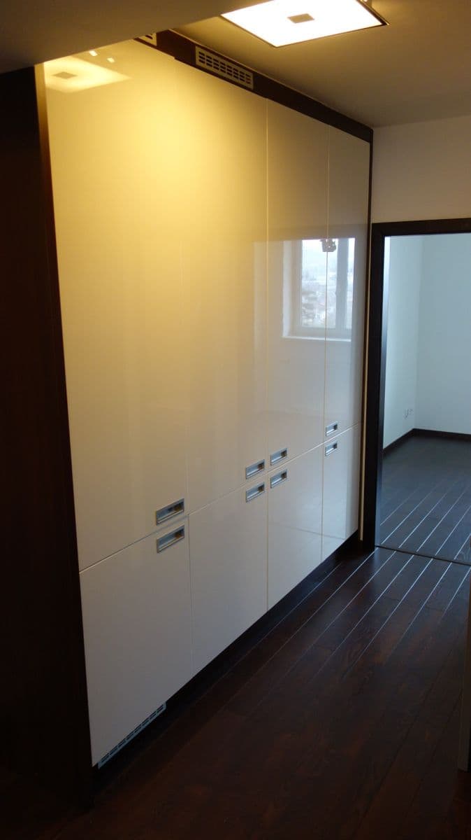 Pronájem bytu 3+kk 86 m², Cacovická, Brno, Jihomoravský kraj Pronájem bytu 3+kk 86 m², Cacovická, Brno, Jihomoravský kraj