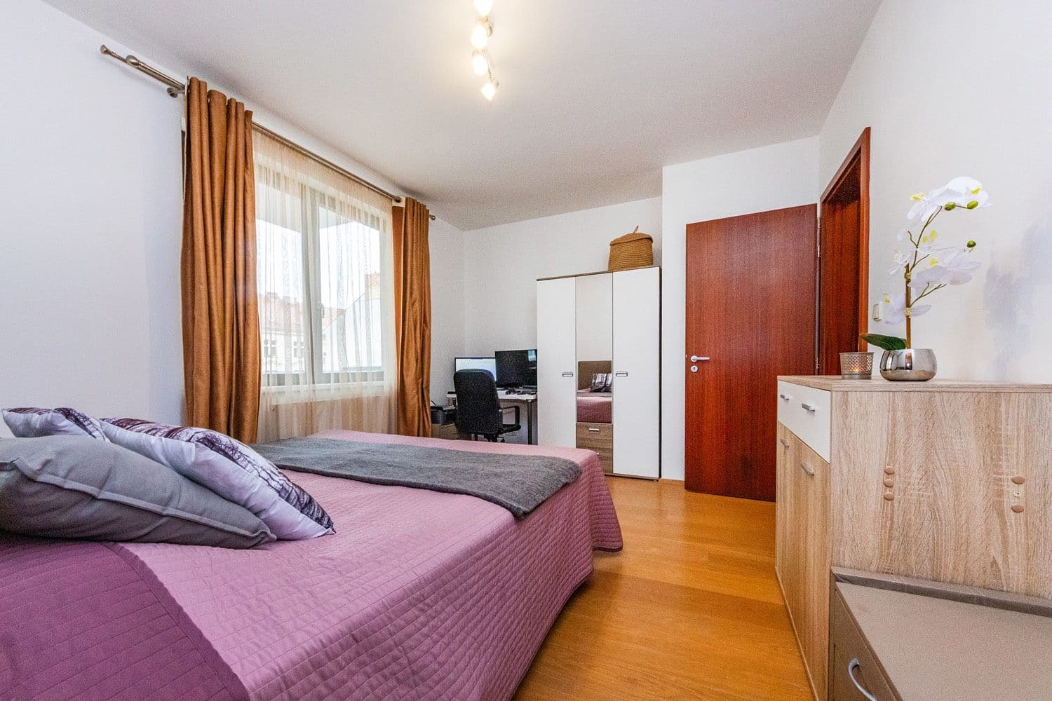 Prodej bytu 3+kk 120 m², Jindřicha Plachty, Praha, Praha Prodej bytu 3+kk 120 m², Jindřicha Plachty, Praha, Praha