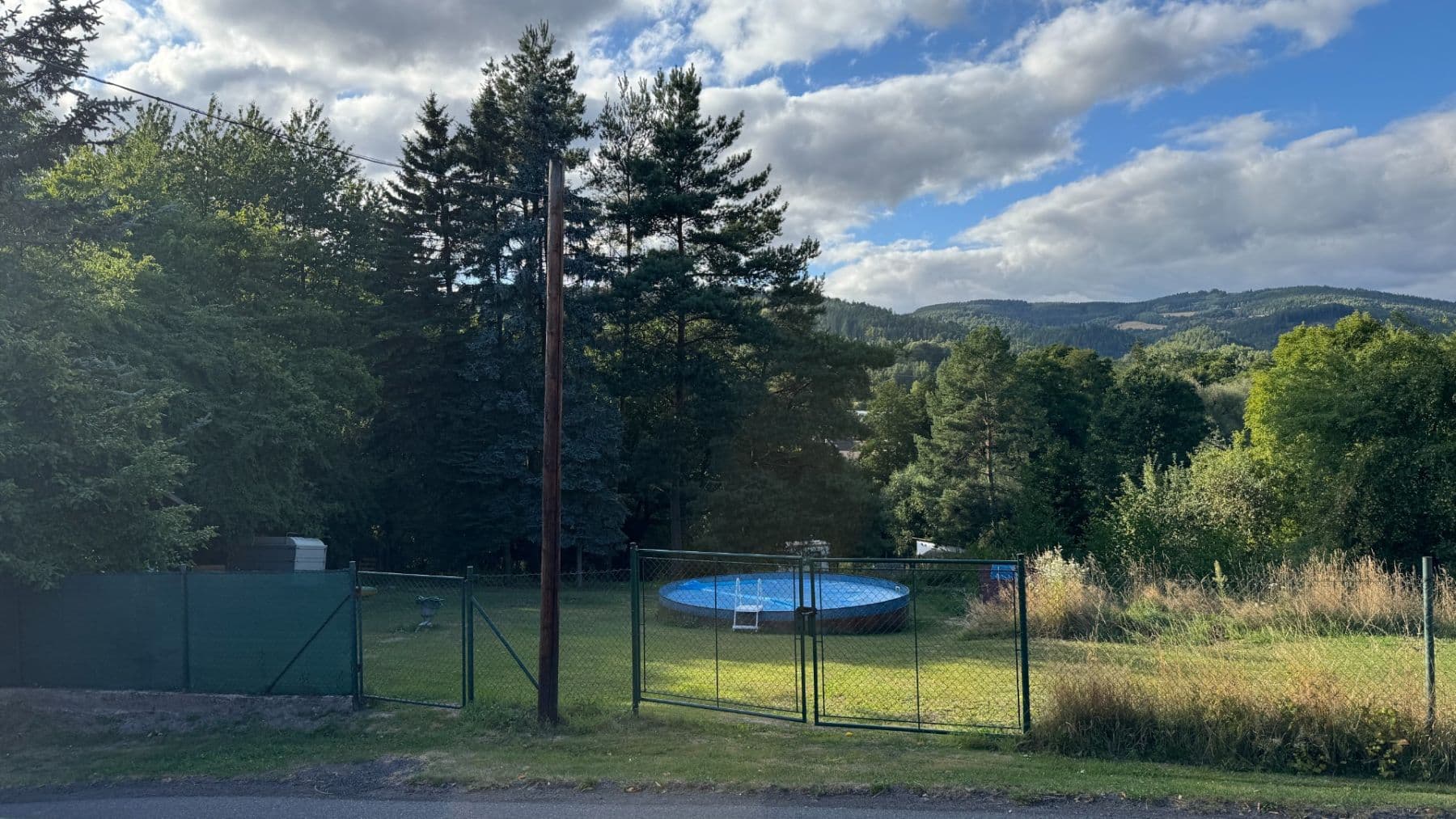 Prodej pozemku 1.135 m², Perštejn, Ústecký kraj Prodej pozemku 1.135 m², Perštejn, Ústecký kraj