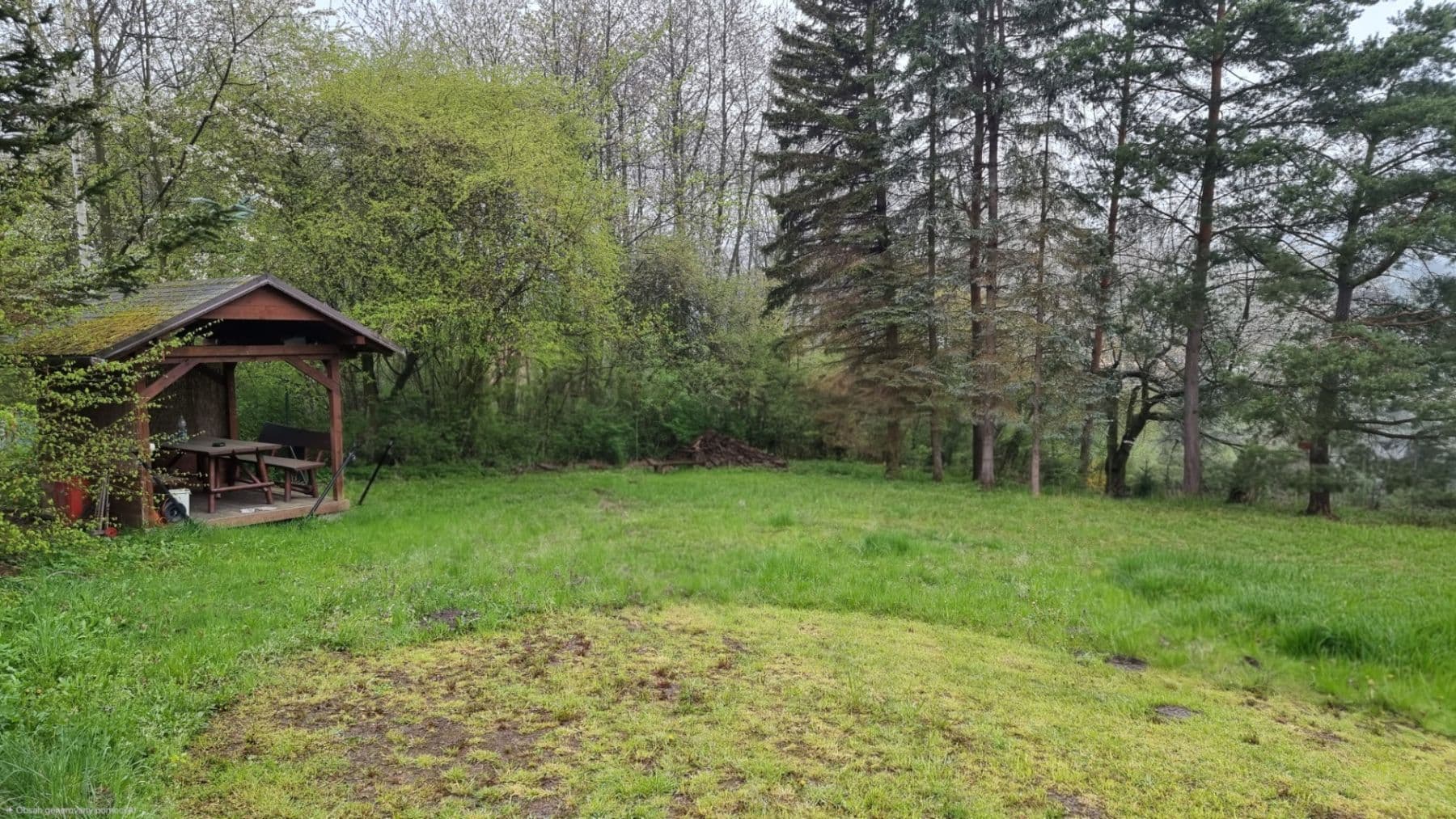 Prodej pozemku 1.135 m², Perštejn, Ústecký kraj Prodej pozemku 1.135 m², Perštejn, Ústecký kraj