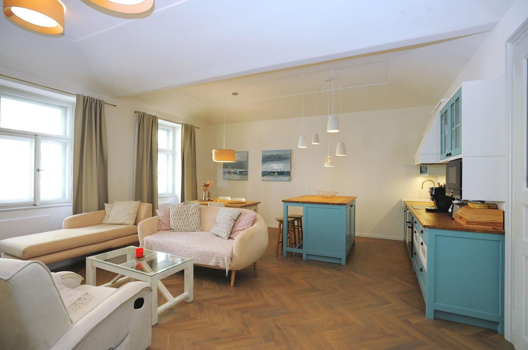 Pronájem bytu 2+kk 84 m², Křenová, Brno, Jihomoravský kraj Pronájem bytu 2+kk 84 m², Křenová, Brno, Jihomoravský kraj