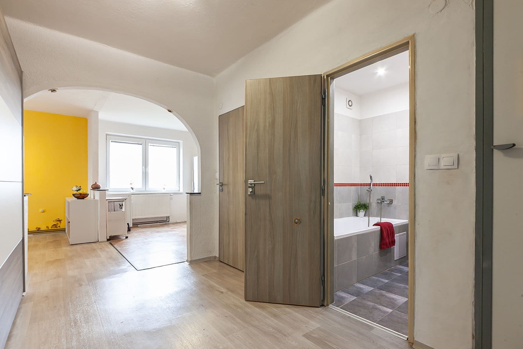 Prodej bytu 4+kk 97 m², Horní Kruty, Středočeský kraj Prodej bytu 4+kk 97 m², Horní Kruty, Středočeský kraj