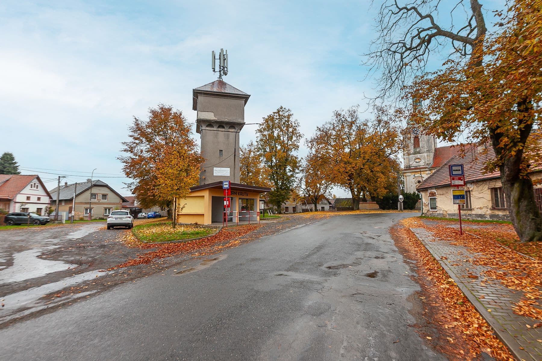 Prodej bytu 4+kk 97 m², Horní Kruty, Středočeský kraj Prodej bytu 4+kk 97 m², Horní Kruty, Středočeský kraj