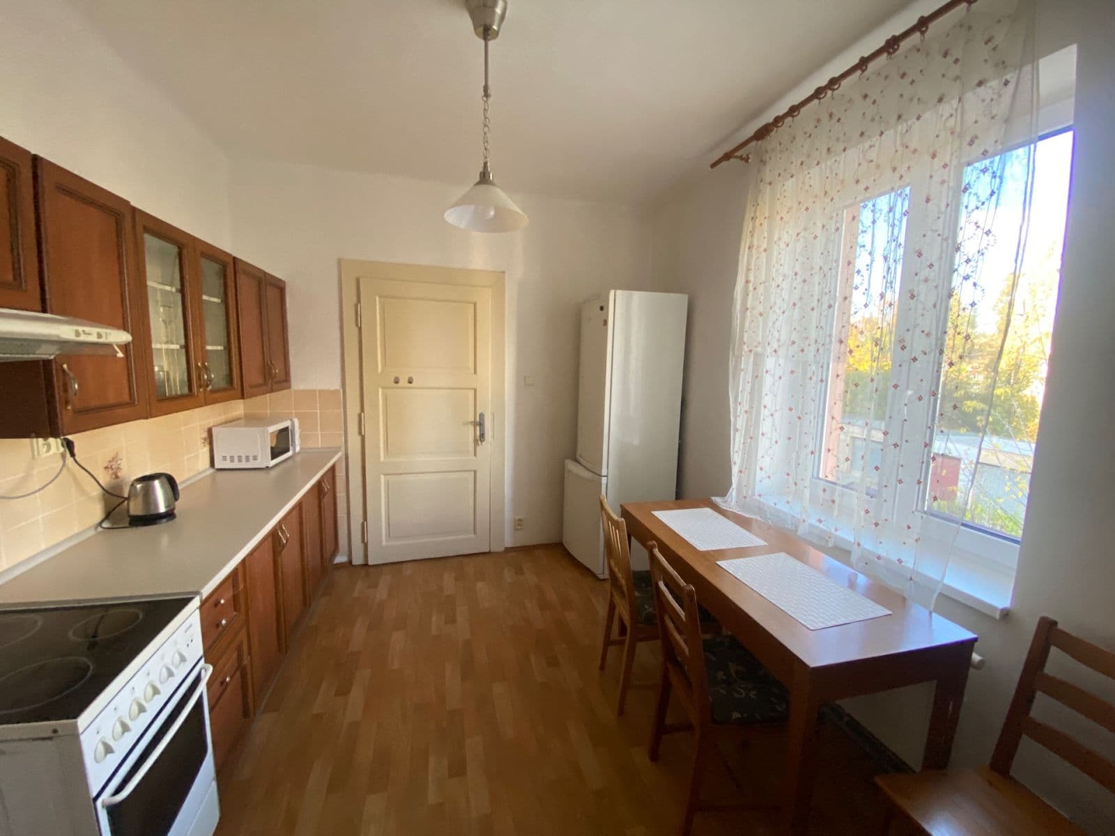 Pronájem bytu 1+1 40 m², Buštěhradská, Praha, Praha Pronájem bytu 1+1 40 m², Buštěhradská, Praha, Praha