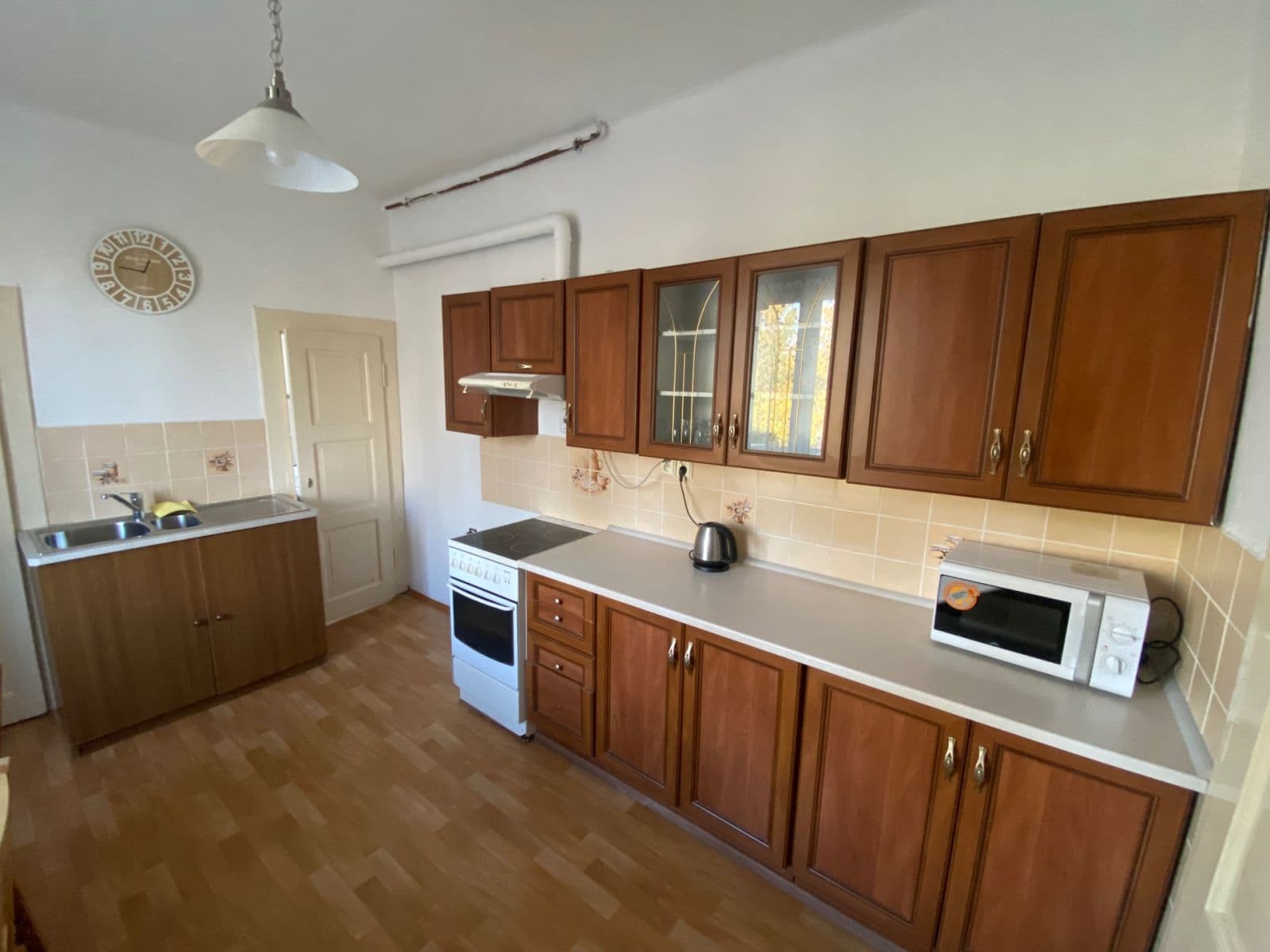 Pronájem bytu 1+1 40 m², Buštěhradská, Praha, Praha Pronájem bytu 1+1 40 m², Buštěhradská, Praha, Praha