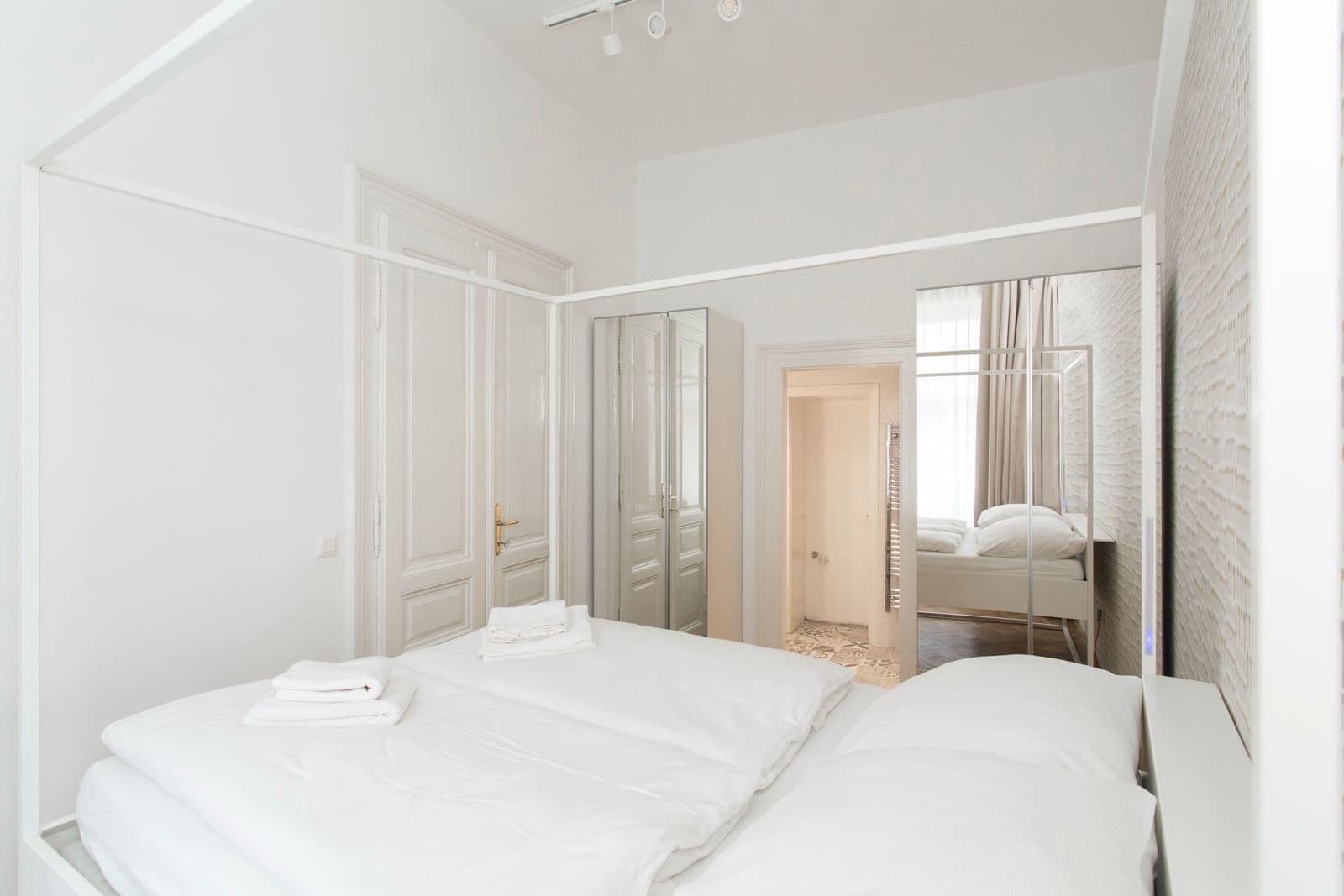 Pronájem bytu 2+kk 58 m², Na Poříčí, Praha, Praha Pronájem bytu 2+kk 58 m², Na Poříčí, Praha, Praha