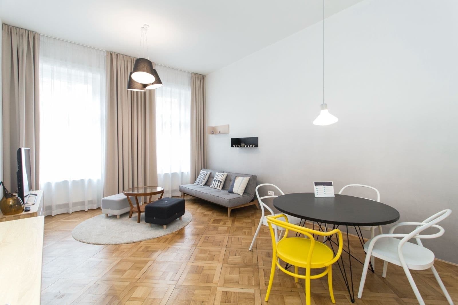 Pronájem bytu 2+kk 58 m², Na Poříčí, Praha, Praha Pronájem bytu 2+kk 58 m², Na Poříčí, Praha, Praha
