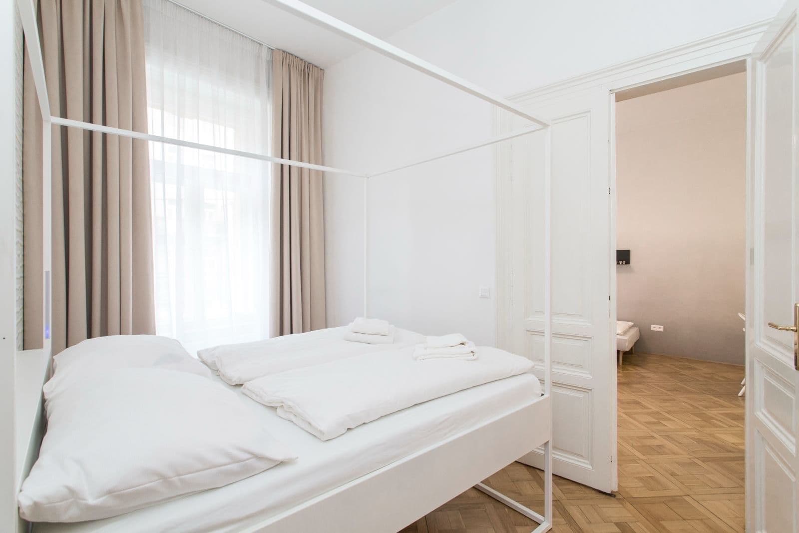 Pronájem bytu 2+kk 58 m², Na Poříčí, Praha, Praha Pronájem bytu 2+kk 58 m², Na Poříčí, Praha, Praha