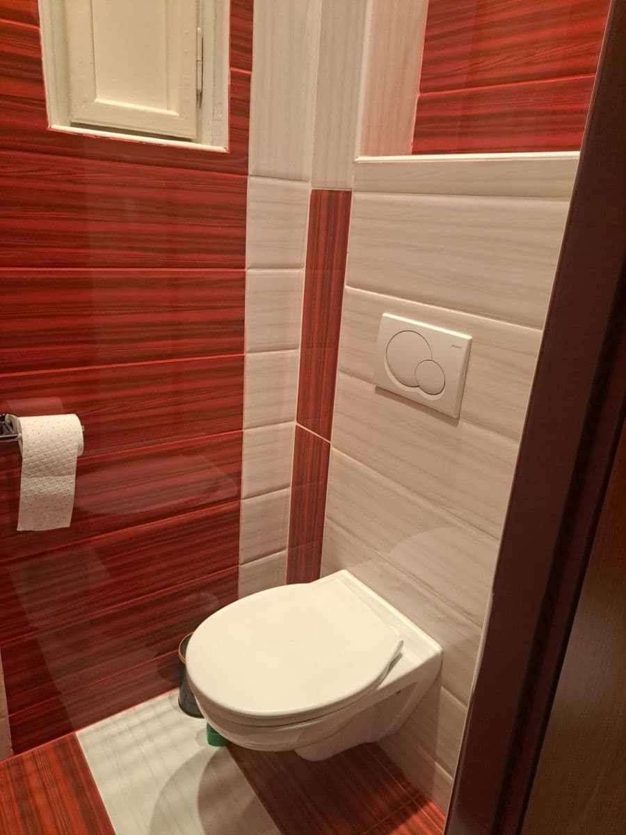 Pronájem bytu 2+kk 40 m², K Podjezdu, Praha, Praha Pronájem bytu 2+kk 40 m², K Podjezdu, Praha, Praha