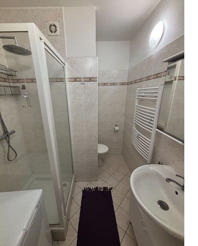 Pronájem bytu 1+1 32 m², Hraniční, Olomouc, Olomoucký kraj Pronájem bytu 1+1 32 m², Hraniční, Olomouc, Olomoucký kraj