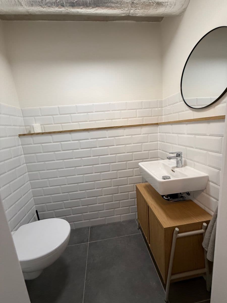 Pronájem bytu 2+kk 56 m², Kolbenova, Praha, Praha Pronájem bytu 2+kk 56 m², Kolbenova, Praha, Praha