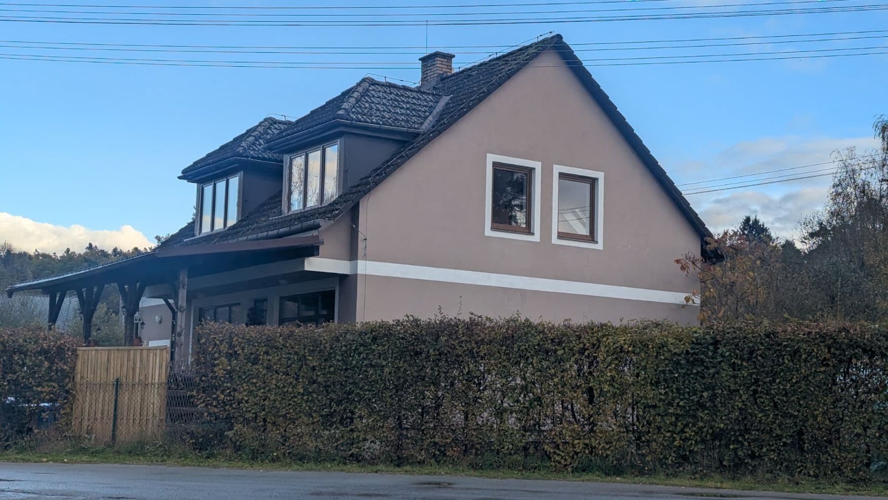Pronájem bytu 3+kk 90 m², Kněžmost, Středočeský kraj Pronájem bytu 3+kk 90 m², Kněžmost, Středočeský kraj