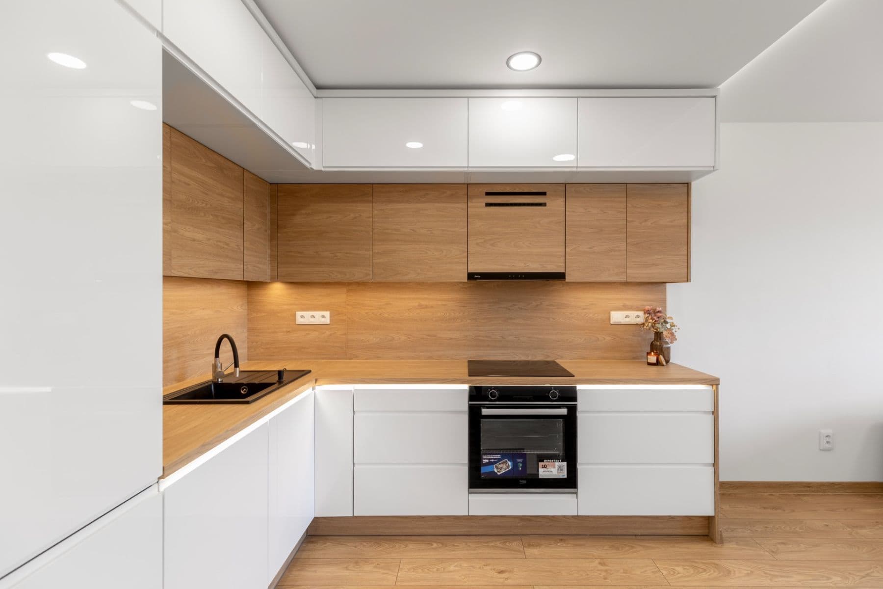 Prodej bytu 3+kk 63 m², Tolstého, Frýdek-Místek, Moravskoslezský kraj Prodej bytu 3+kk 63 m², Tolstého, Frýdek-Místek, Moravskoslezský kraj