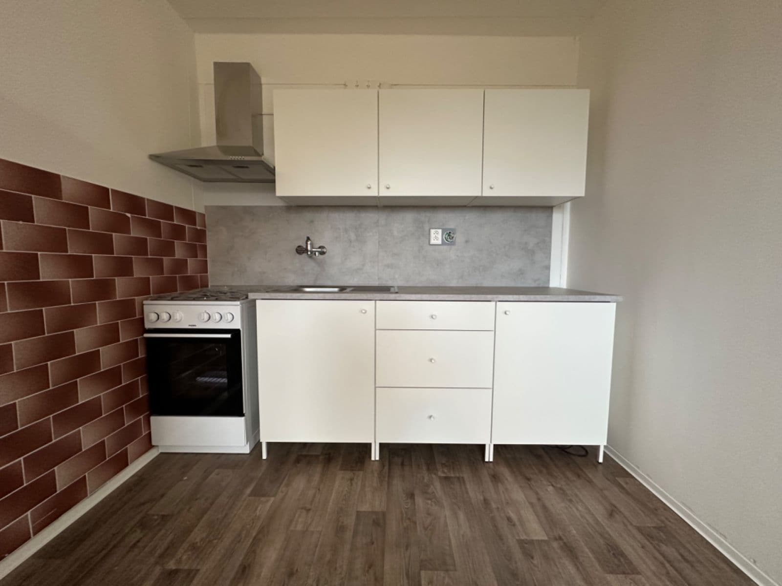 Pronájem bytu 3+1 67 m², Ctěnická, Praha, Praha Pronájem bytu 3+1 67 m², Ctěnická, Praha, Praha