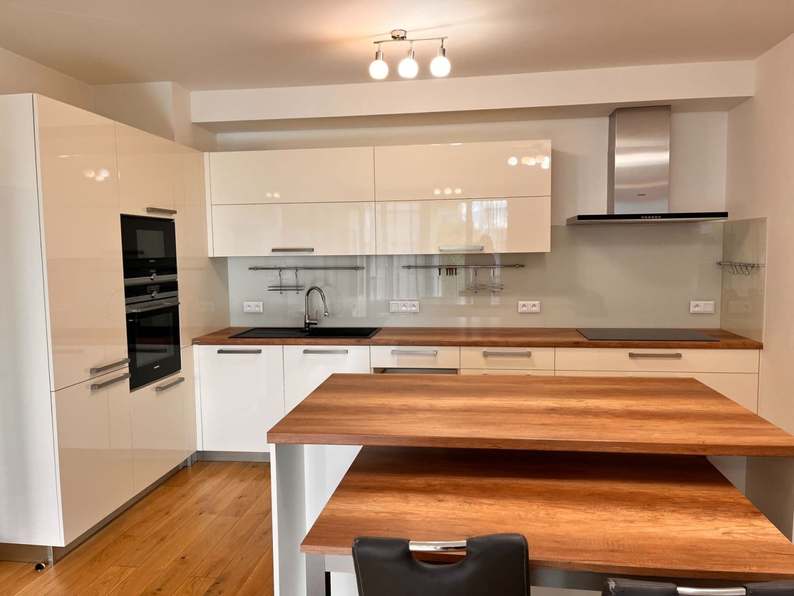 Pronájem bytu 3+kk 83 m², Archangelská, Praha, Praha Pronájem bytu 3+kk 83 m², Archangelská, Praha, Praha