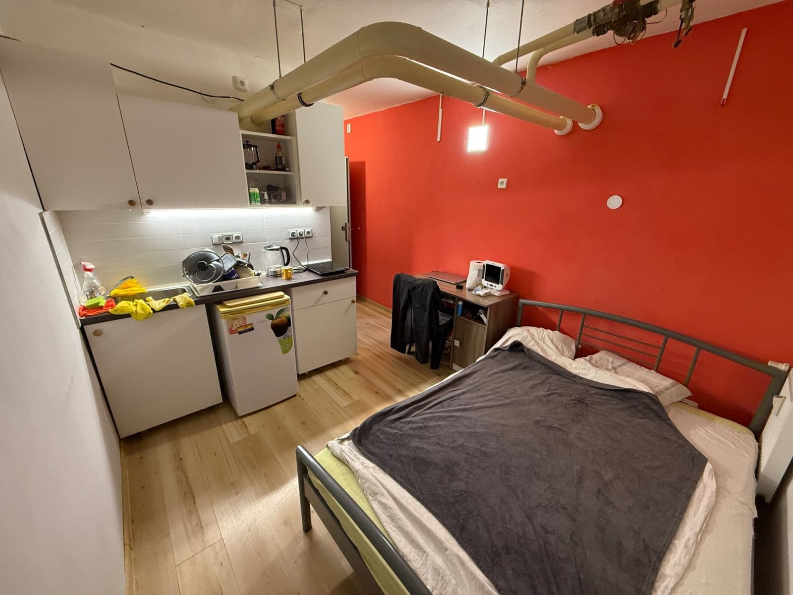 Pronájem bytu 1+kk 15 m², Borovanského, Praha, Praha Pronájem bytu 1+kk 15 m², Borovanského, Praha, Praha