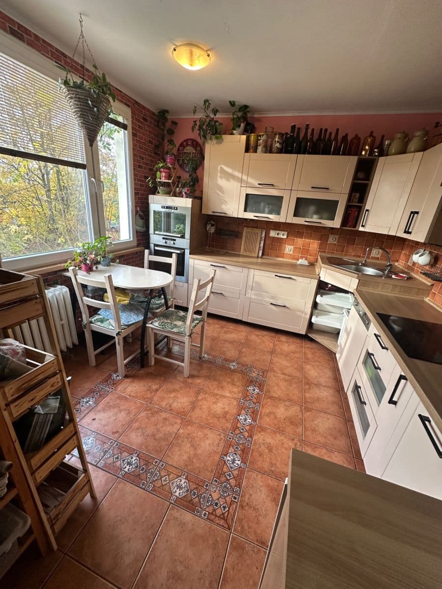 Prodej bytu 3+1 83 m², Fráni Šrámka, Teplice, Ústecký kraj Prodej bytu 3+1 83 m², Fráni Šrámka, Teplice, Ústecký kraj