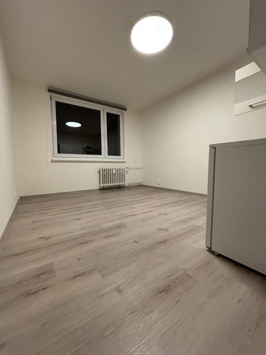 Pronájem bytu 1+kk 19 m², Kostnická, Chomutov, Ústecký kraj Pronájem bytu 1+kk 19 m², Kostnická, Chomutov, Ústecký kraj