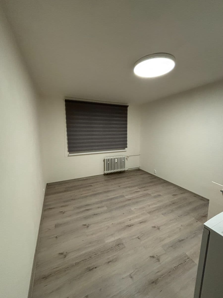Pronájem bytu 1+kk 19 m², Kostnická, Chomutov, Ústecký kraj Pronájem bytu 1+kk 19 m², Kostnická, Chomutov, Ústecký kraj