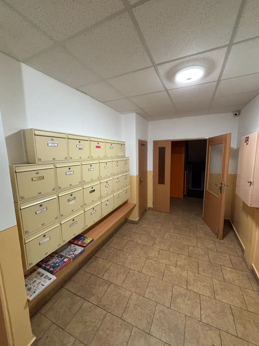 Pronájem bytu 1+kk 19 m², Kostnická, Chomutov, Ústecký kraj Pronájem bytu 1+kk 19 m², Kostnická, Chomutov, Ústecký kraj