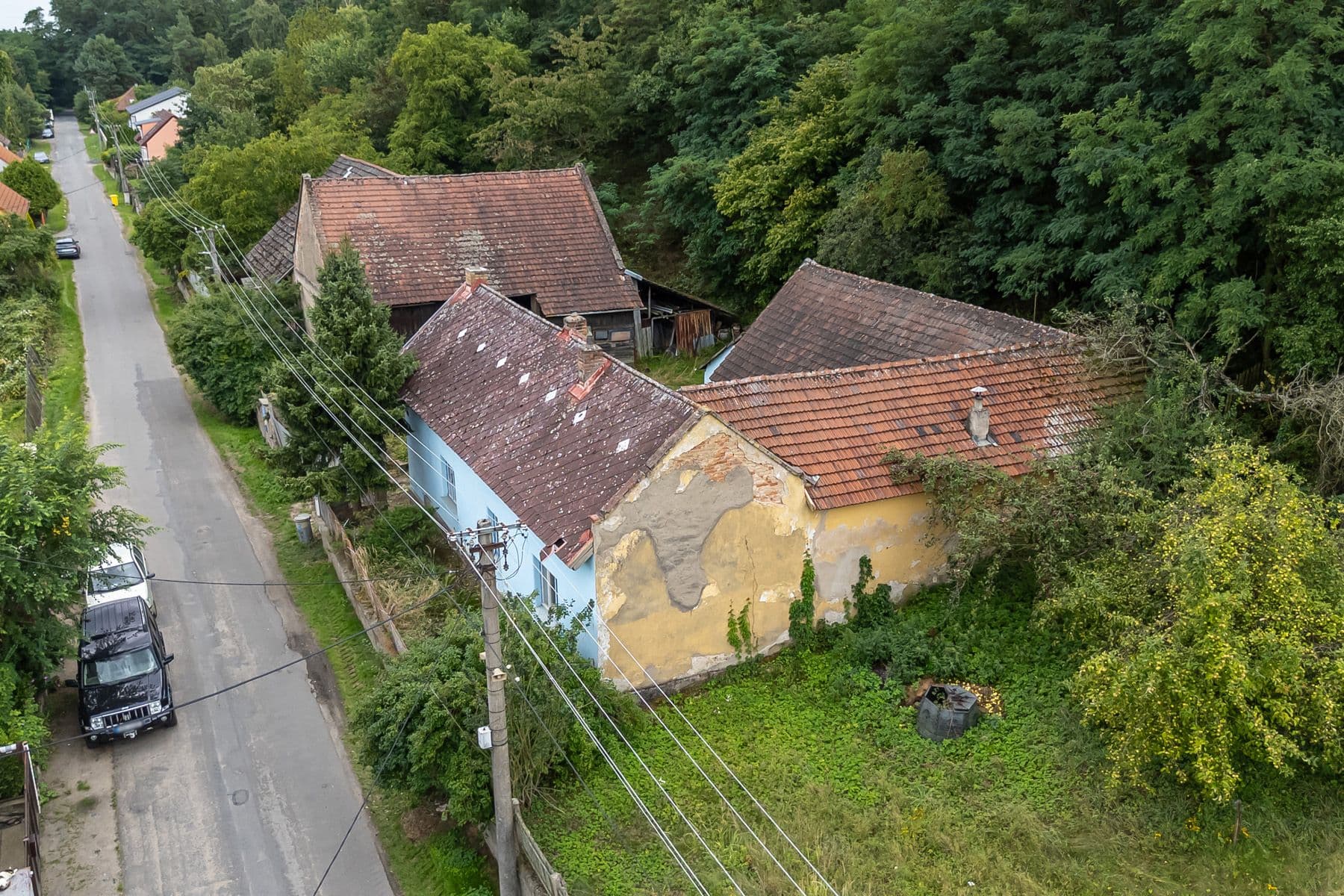 Prodej domu 200 m², pozemek 3.645 m², Dolní Beřkovice, Středočeský kraj Prodej domu 200 m², pozemek 3.645 m², Dolní Beřkovice, Středočeský kraj