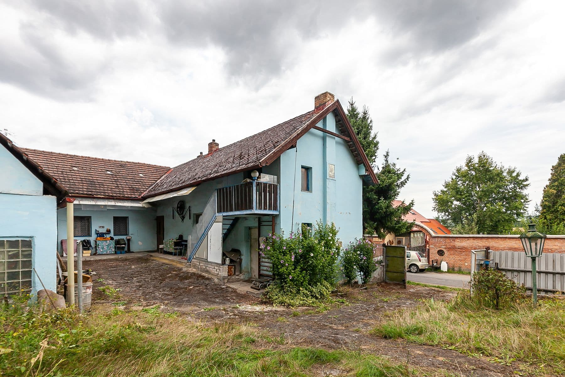Prodej domu 200 m², pozemek 3.645 m², Dolní Beřkovice, Středočeský kraj Prodej domu 200 m², pozemek 3.645 m², Dolní Beřkovice, Středočeský kraj