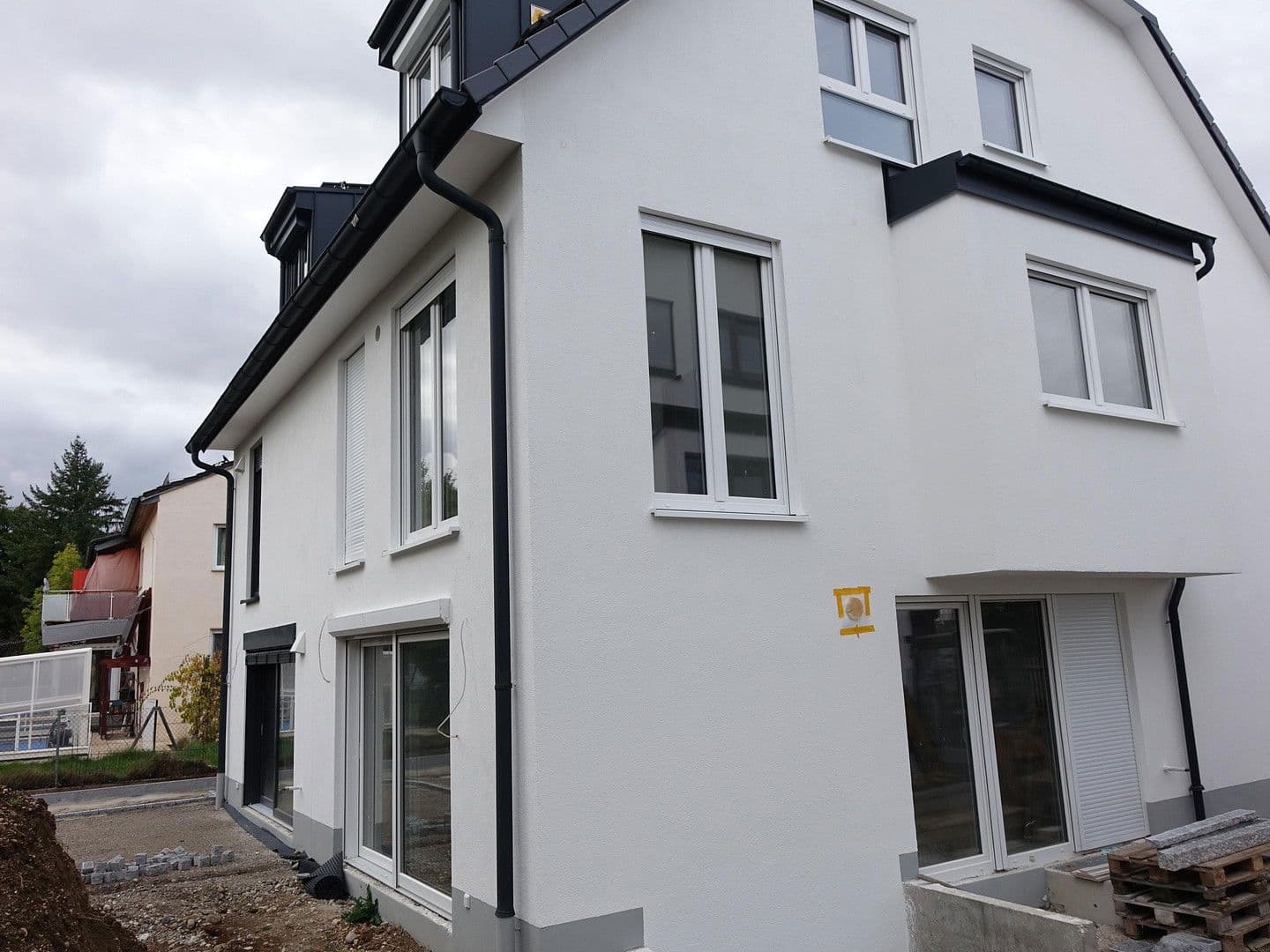 Pronájem domu 144 m², pozemek 178 m², Stollstr. 10C, München, Bavorsko Pronájem domu 144 m², pozemek 178 m², Stollstr. 10C, München, Bavorsko