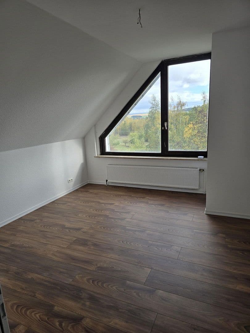 Pronájem bytu 3+1 86 m², Alte Andernacherstr. 22, Plaidt, Porýní-Falc Pronájem bytu 3+1 86 m², Alte Andernacherstr. 22, Plaidt, Porýní-Falc