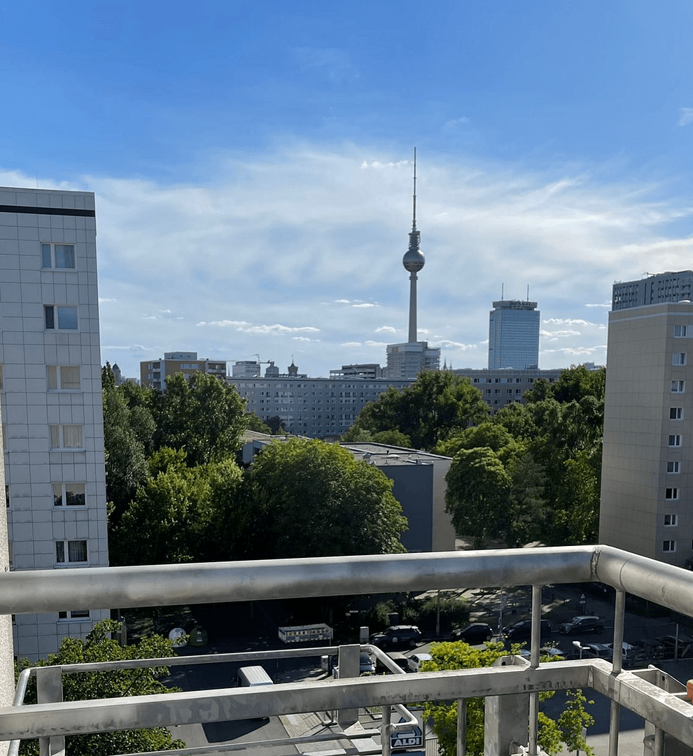 Prodej bytu 3+1 102 m², Friedenstr 8, Berlin, Berlín Prodej bytu 3+1 102 m², Friedenstr 8, Berlin, Berlín