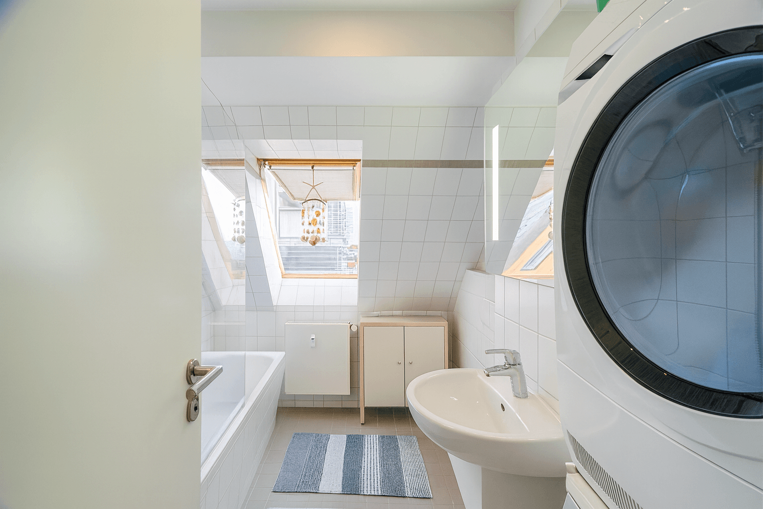 Prodej bytu 3+1 102 m², Friedenstr 8, Berlin, Berlín Prodej bytu 3+1 102 m², Friedenstr 8, Berlin, Berlín