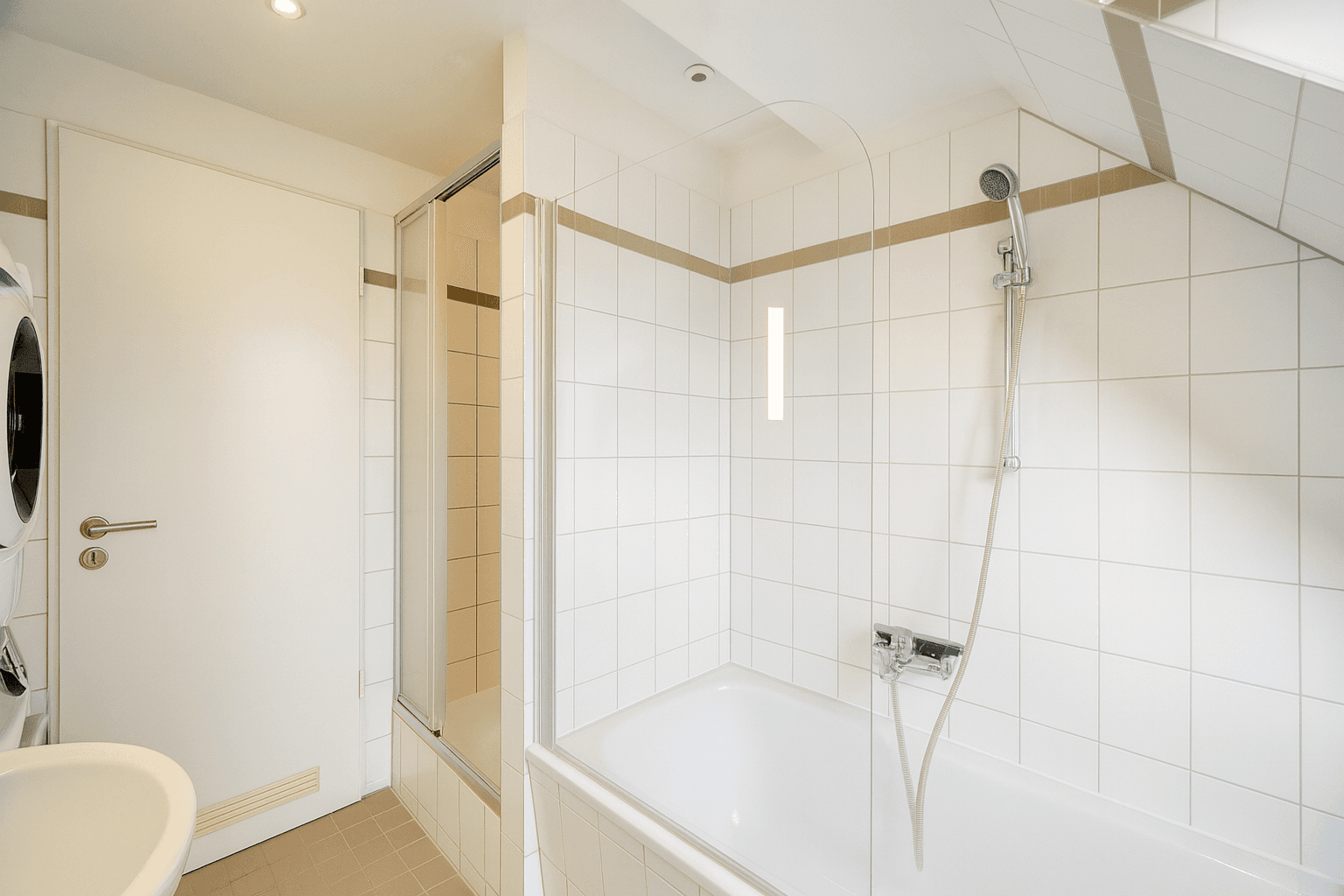 Prodej bytu 3+1 102 m², Friedenstr 8, Berlin, Berlín Prodej bytu 3+1 102 m², Friedenstr 8, Berlin, Berlín