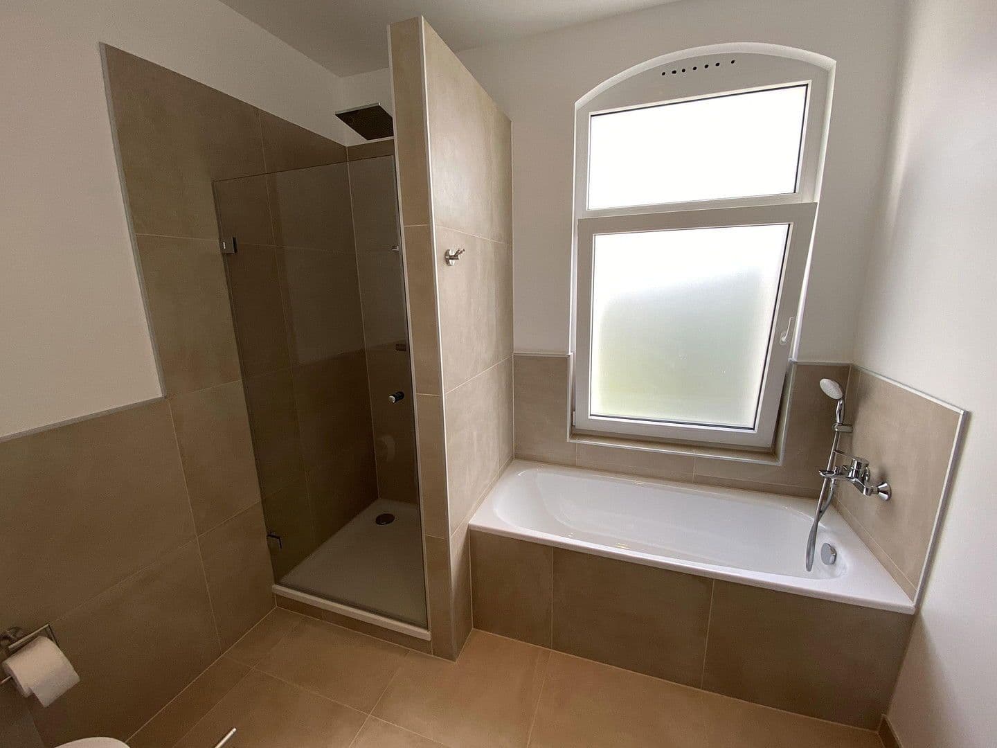 Pronájem bytu 2+1 51 m², Bunnenbergstraße 14a, Hannover, Dolní Sasko Pronájem bytu 2+1 51 m², Bunnenbergstraße 14a, Hannover, Dolní Sasko