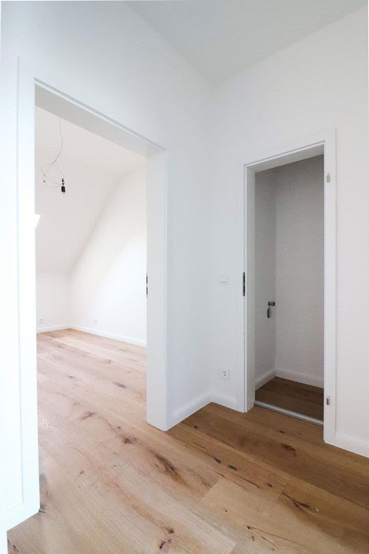 Pronájem bytu 2+1 51 m², Bunnenbergstraße 14a, Hannover, Dolní Sasko Pronájem bytu 2+1 51 m², Bunnenbergstraße 14a, Hannover, Dolní Sasko